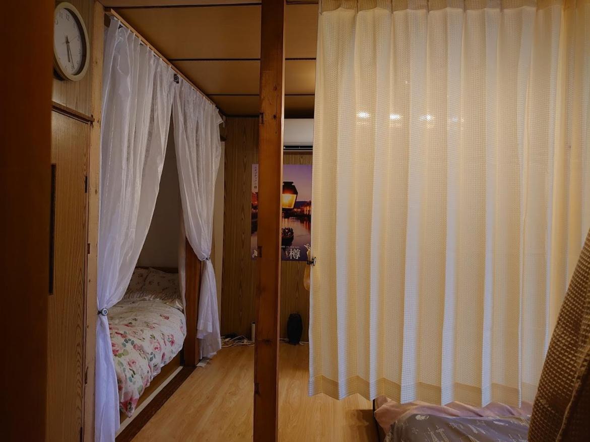 Otaru Guest House Tarune Exterior photo